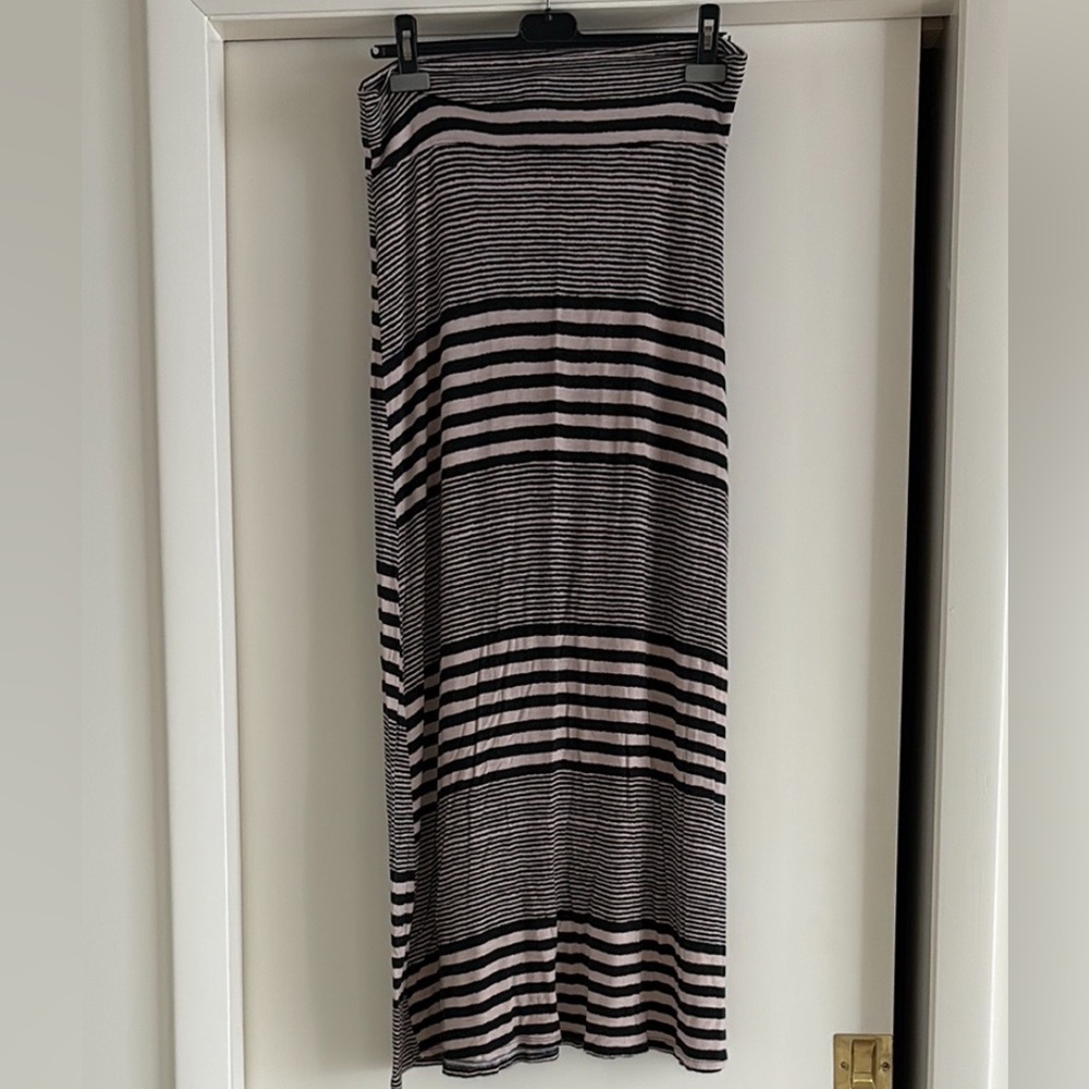 Women's Striped Black and Tan Stretch Maxi Skirt size M